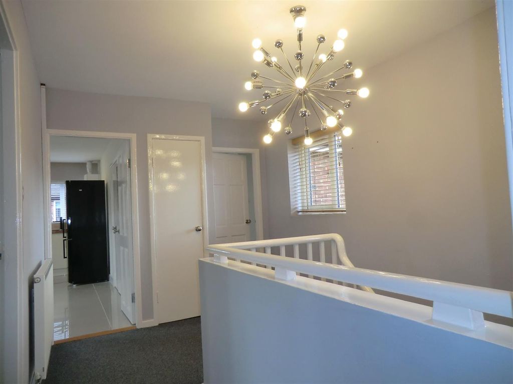 Property photo 3 of 16 Cimg1411.Jpg