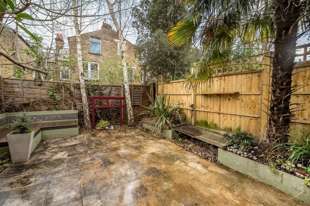 Property photo 3 of 10 1227367 (10)