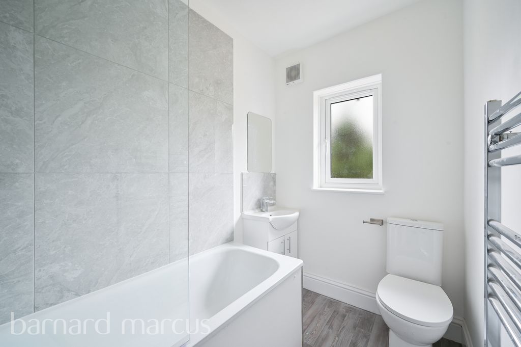 Property photo 3 of 9 Image