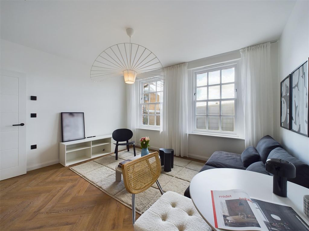 Property photo 2 of 9 Cam02202G0-Pr0234-Still009.Jpg