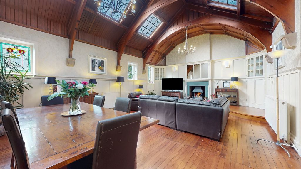 Property photo 3 of 57 17-Print-The Mews 29 Huntly Gardens_70