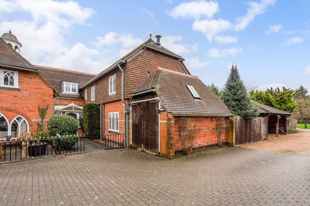 Property photo 1 of 21 Picture No. 03