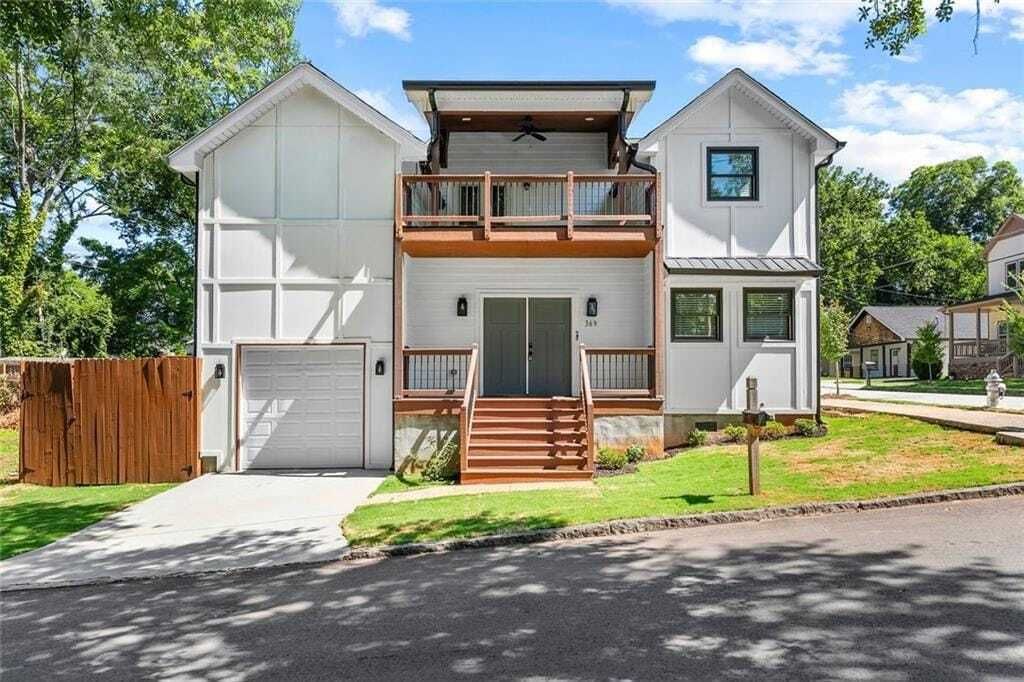 Property photo 1 of 31