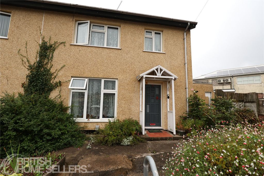 Property photo 1 of 20 Picture No. 04