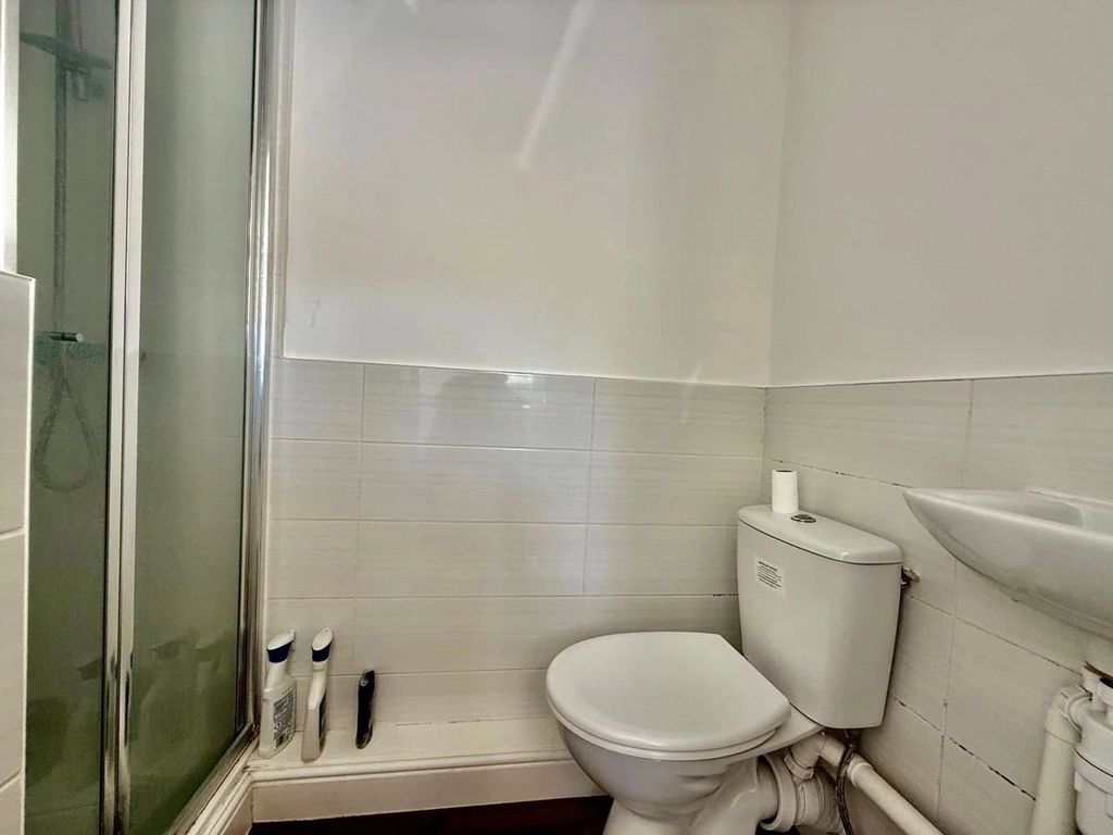 Property photo 3 of 3 Picture No. 03