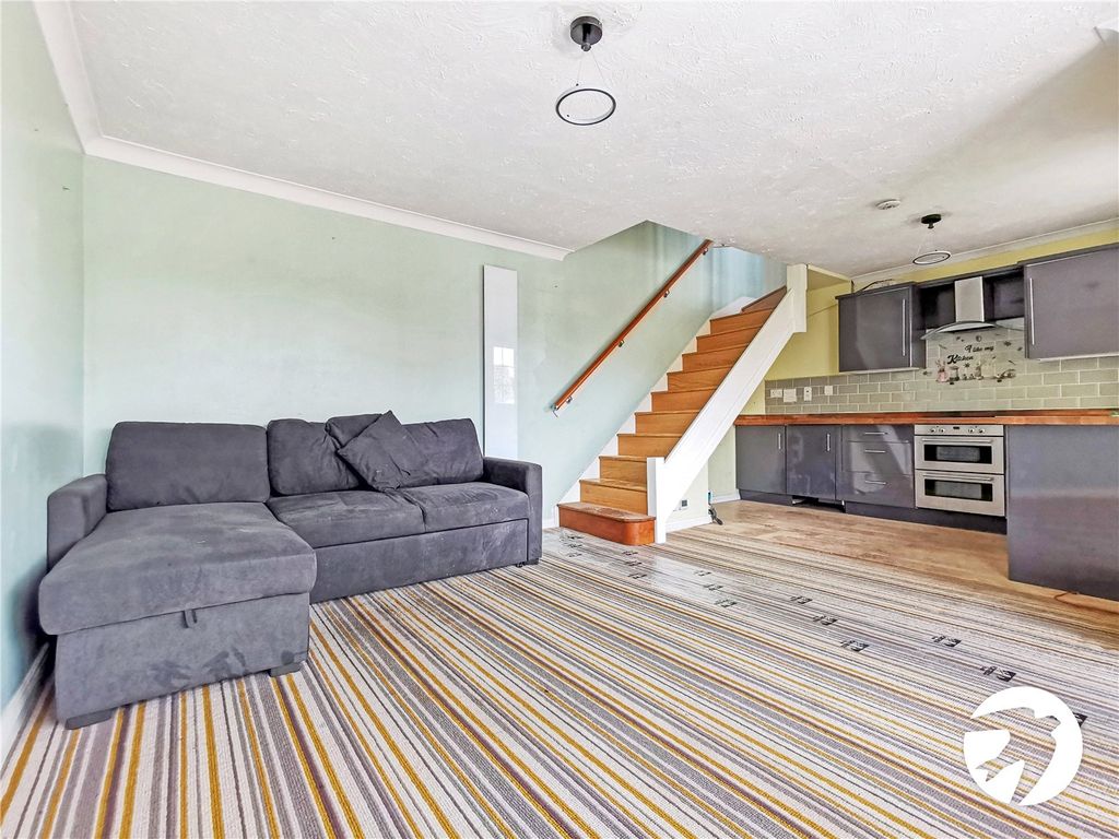 Property photo 2 of 7 Picture No. 05
