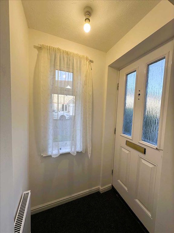Property photo 2 of 15 Ground Floor