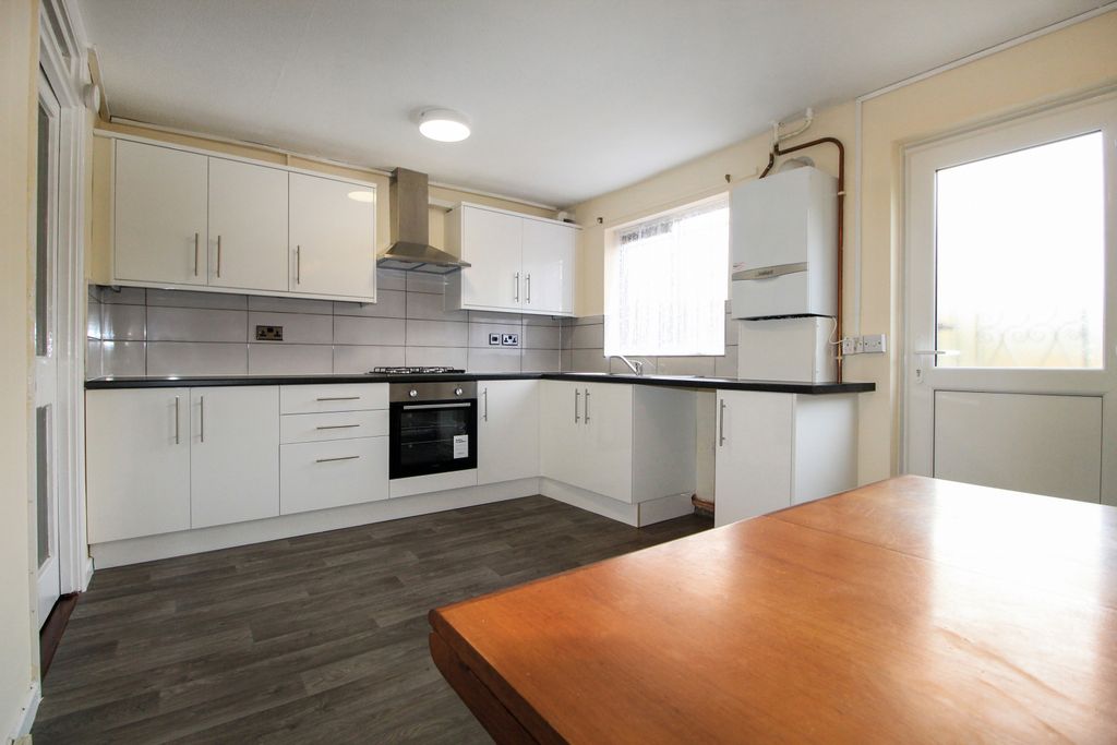 Property photo 3 of 13 Gallery