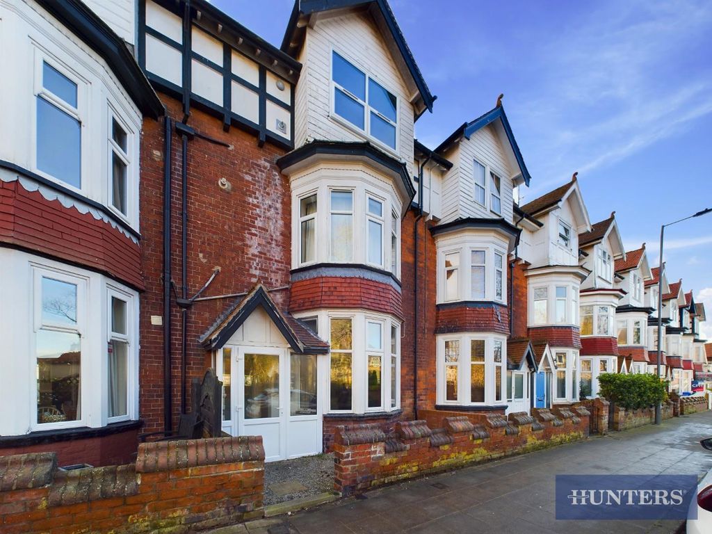 Property photo 1 of 8 Cam01999G0-Pr0354-Still012.Jpg