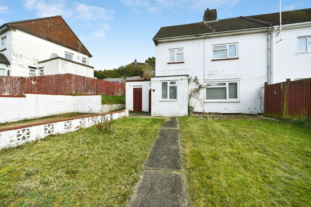 Property photo 1 of 22