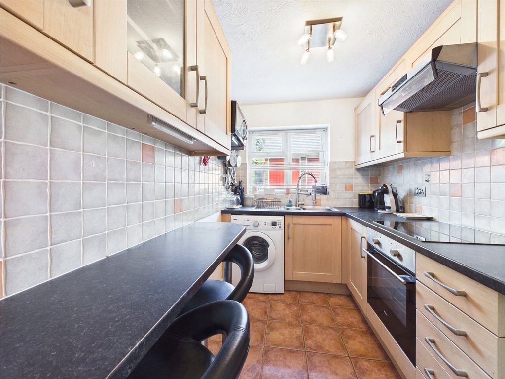 Property photo 3 of 17 Picture No. 06