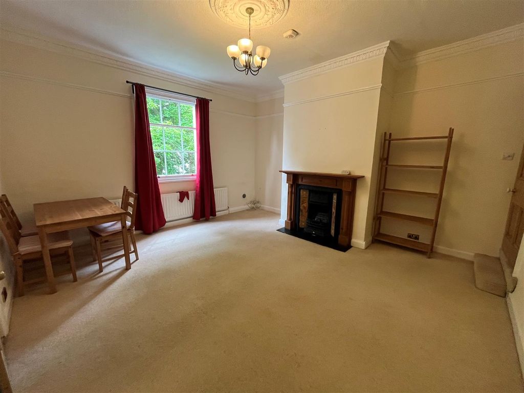 Property photo 3 of 9 Photo 7.Jpg