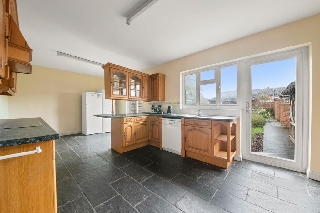 Property photo 2 of 17 Dsc_3400.Jpg