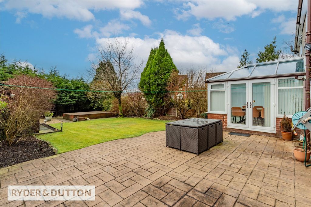 Property photo 2 of 21 Picture No. 18