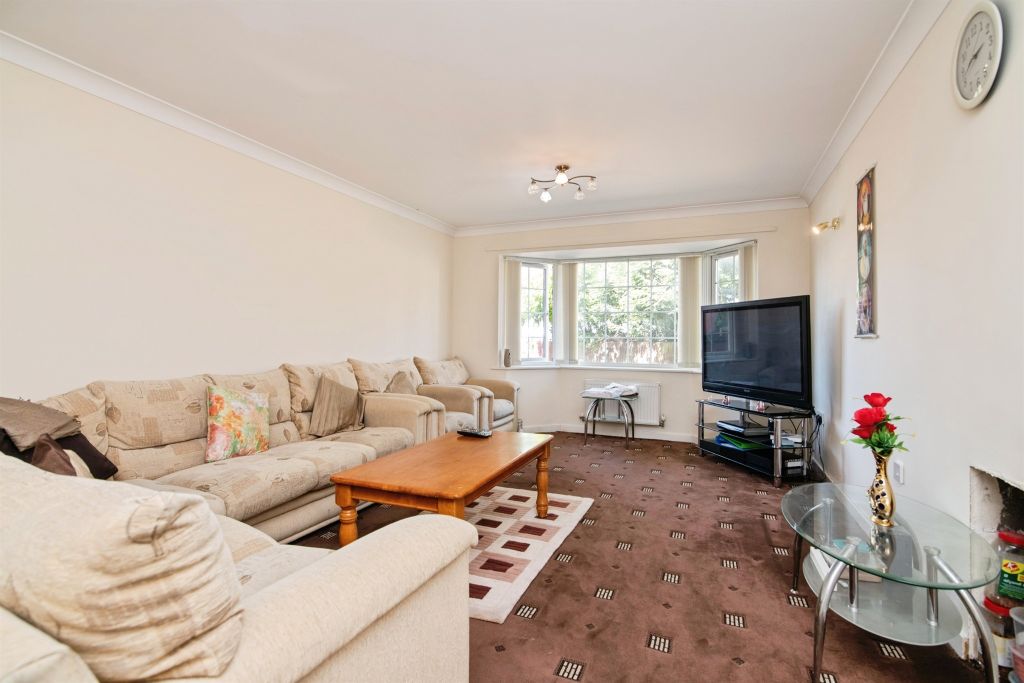 Property photo 2 of 20