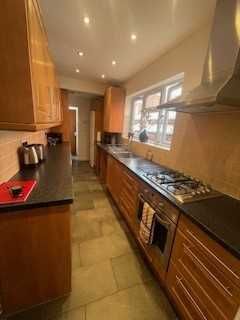 Property photo 3 of 9 Kitchen