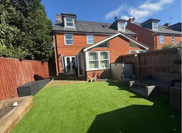 Property photo 3 of 22 Garden