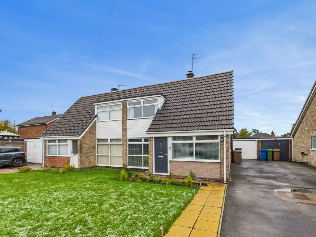 Property photo 2 of 16 4705745