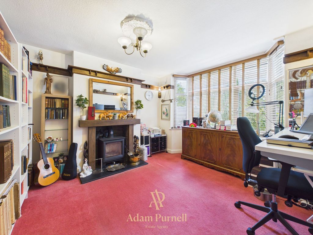 Property photo 3 of 23