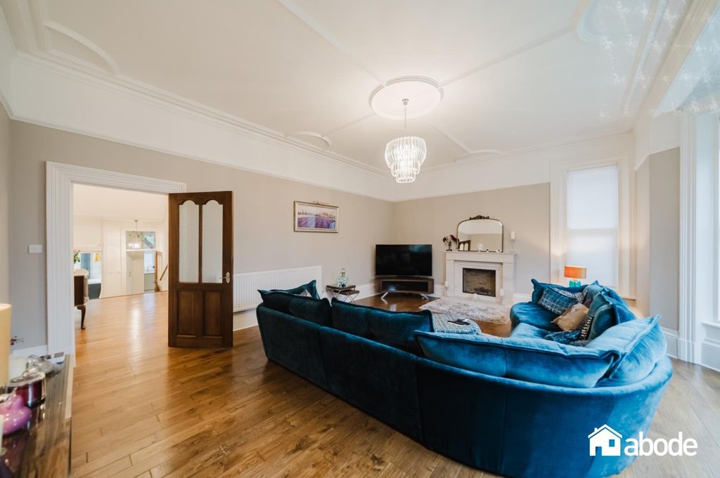 Property photo 3 of 35 Dsc00184-Hdr.Jpg