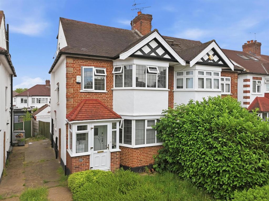 Property photo 1 of 25 1_001_Dji_20260529155121_0016_d_Autoremove_3663639