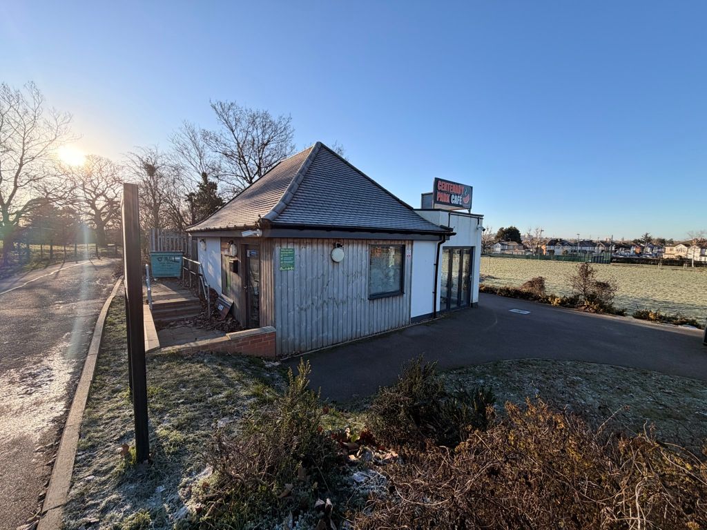 Property photo 3 of 7 Photo 5