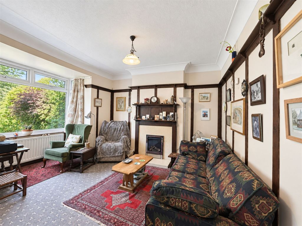 Property photo 2 of 23