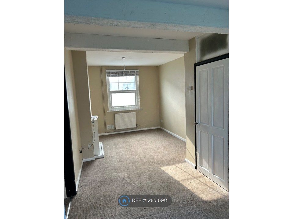 Property photo 2 of 6 Downstairs Reception Room 2