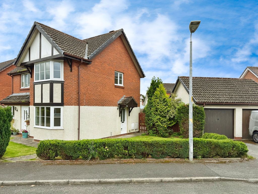 Property photo 1 of 17