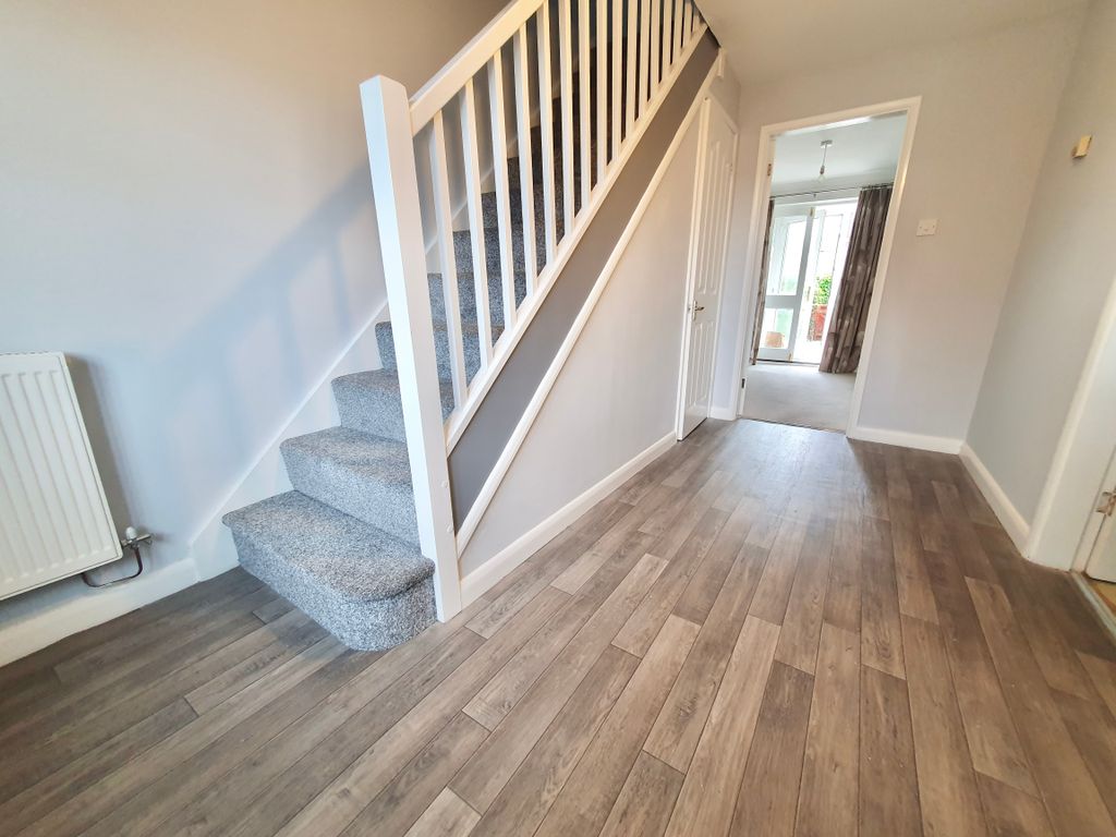 Property photo 2 of 16 Img_8084