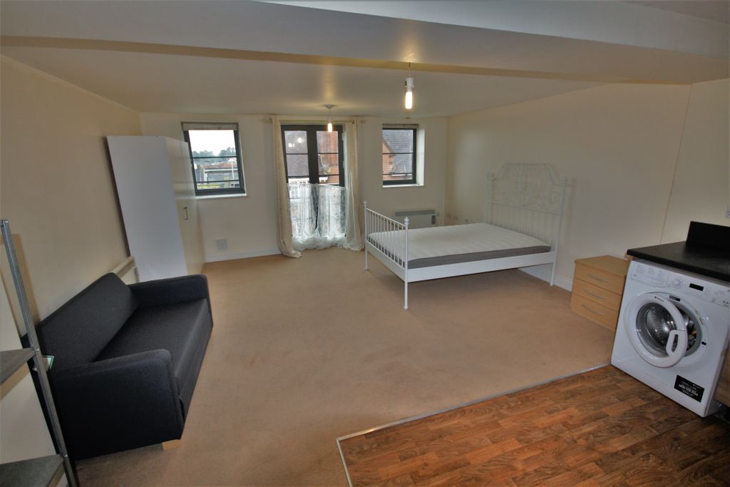 Property photo 3 of 7