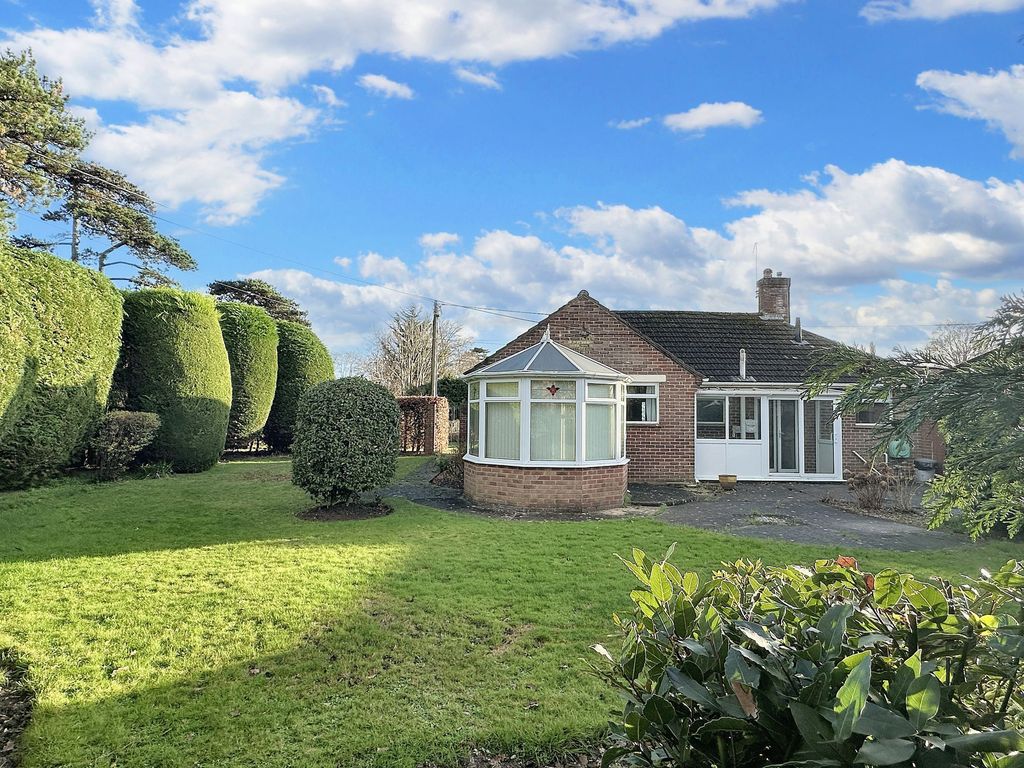 Property photo 2 of 16