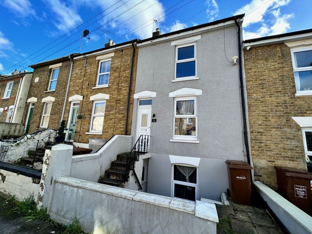 Property photo 1 of 14