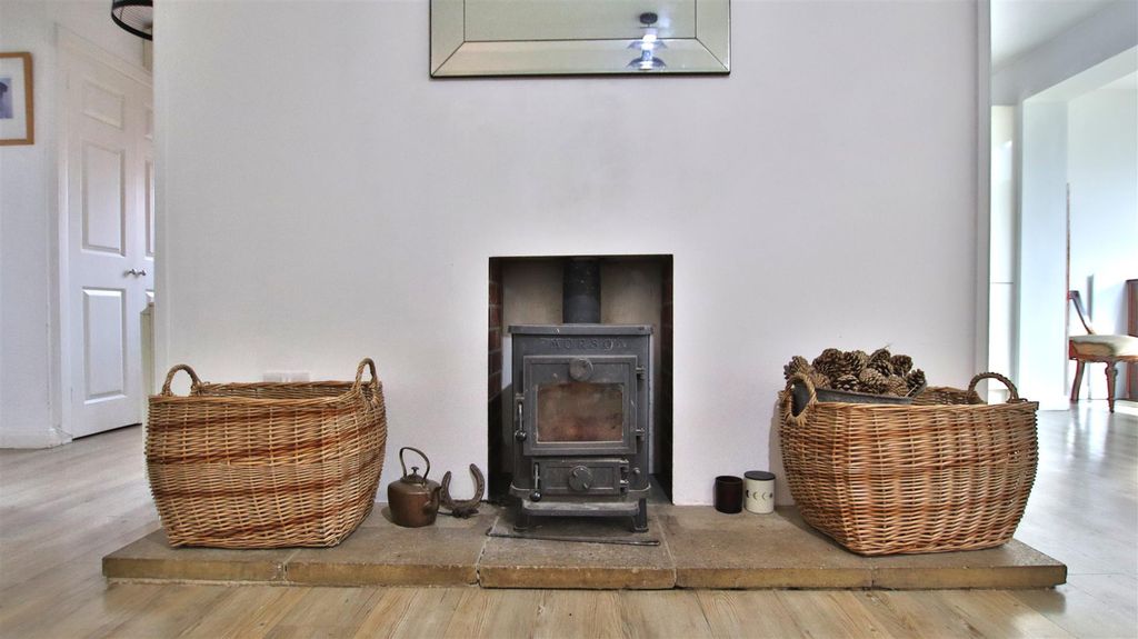 Property photo 3 of 37 Img_2839.Jpg