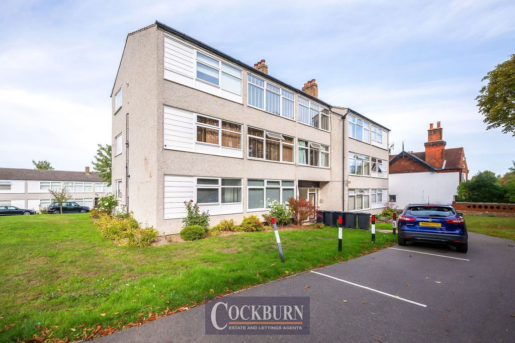 Property photo 1 of 14