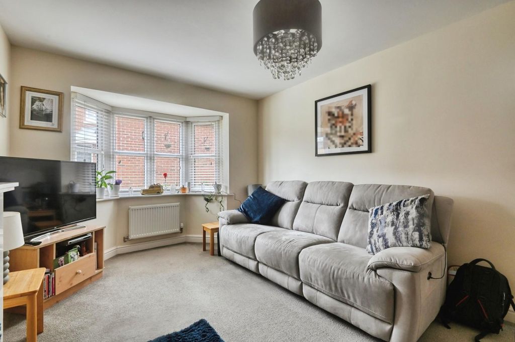 Property photo 3 of 17 29Cro2.Jpg