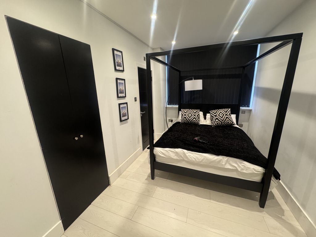 Property photo 1 of 5 One Bed Flat To Rent - Southall Ub1