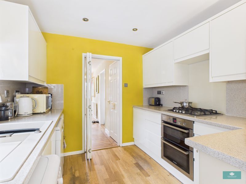 Property photo 3 of 22 Photo 22