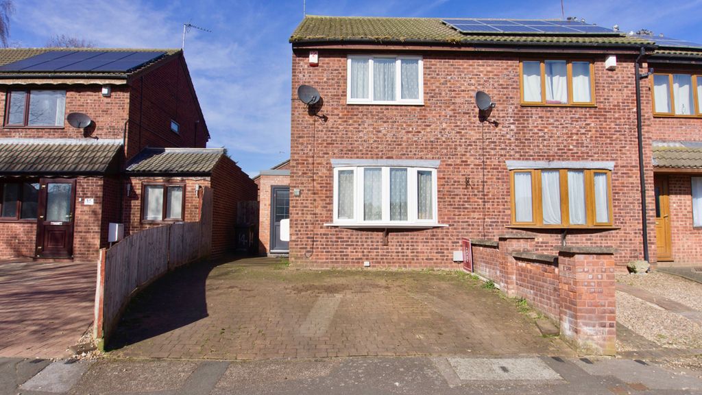 Property photo 3 of 21