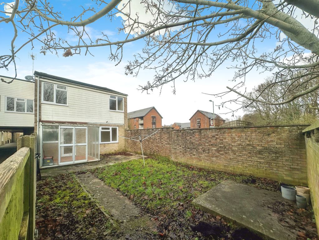 Property photo 1 of 11 Main