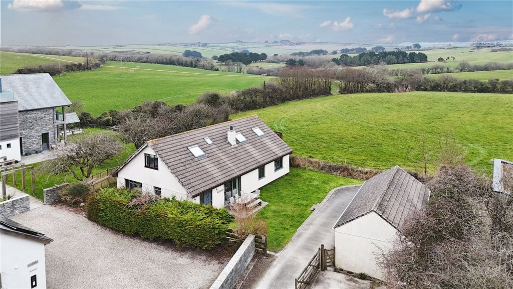 Property photo 2 of 16 Aerial