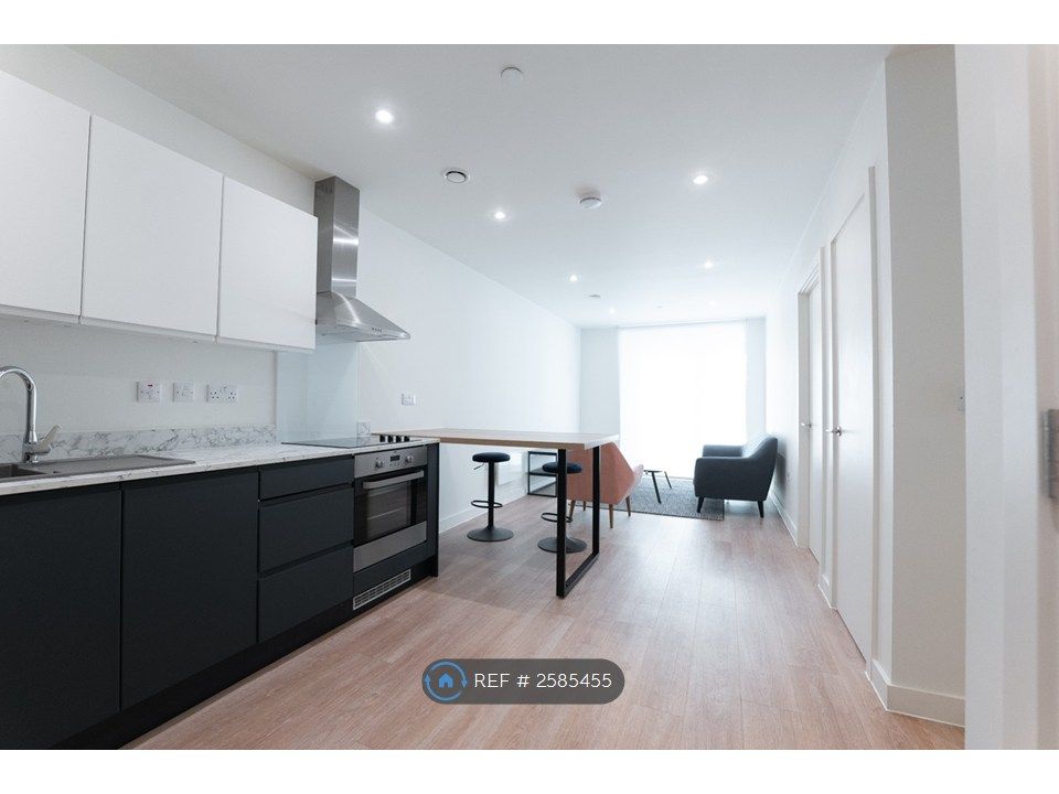 Property photo 1 of 35