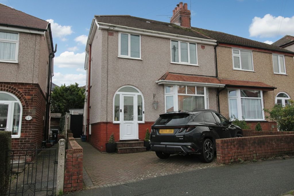 Property photo 1 of 31