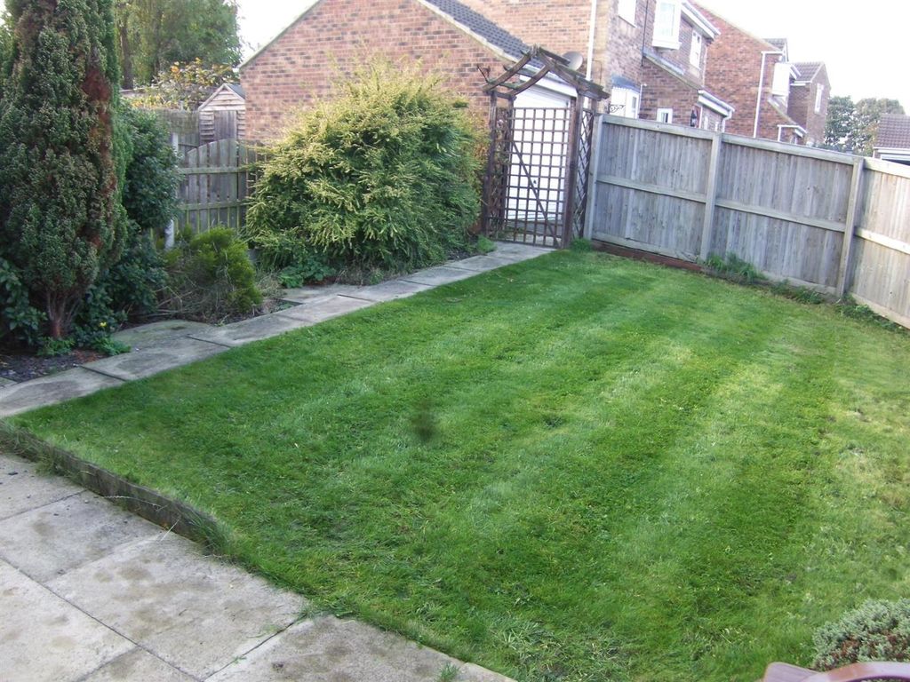 Property photo 2 of 2 Outside