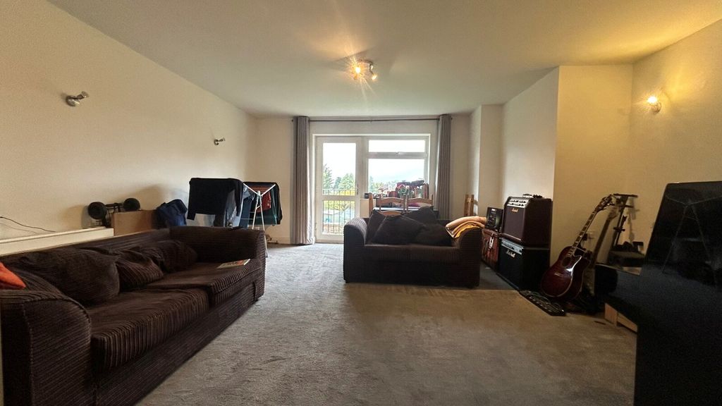 Property photo 2 of 9 Picture No. 06