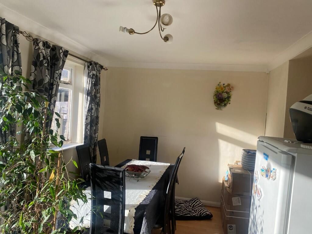 Property photo 3 of 13 Gallery