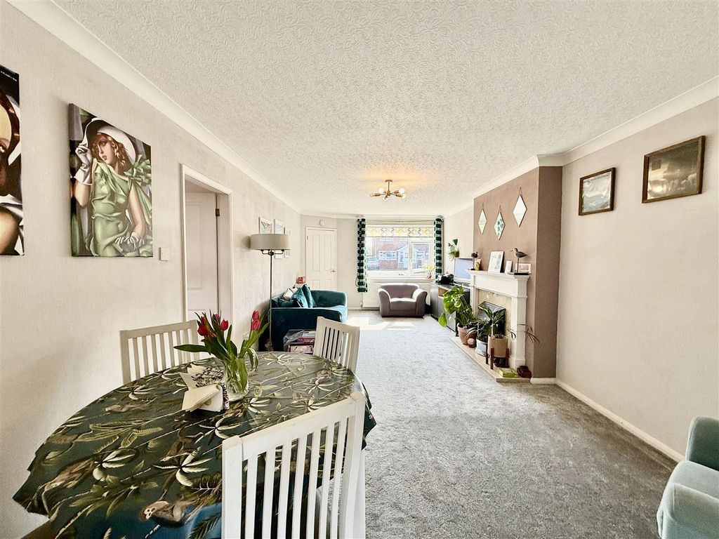 Property photo 3 of 22 3