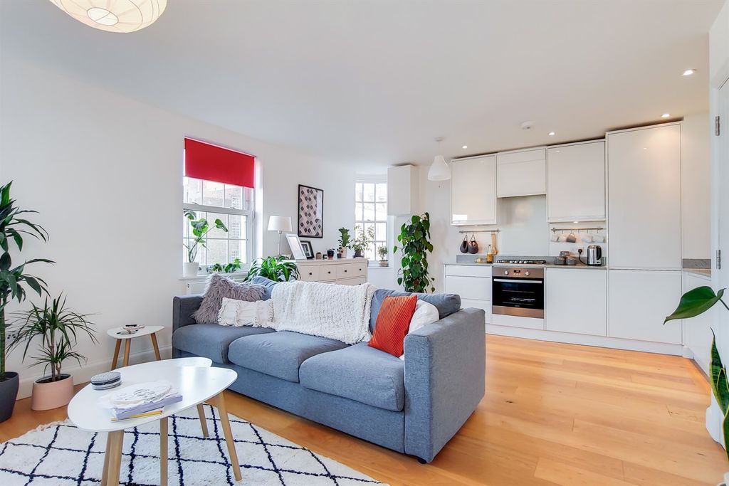 Property photo 3 of 12 Living Area