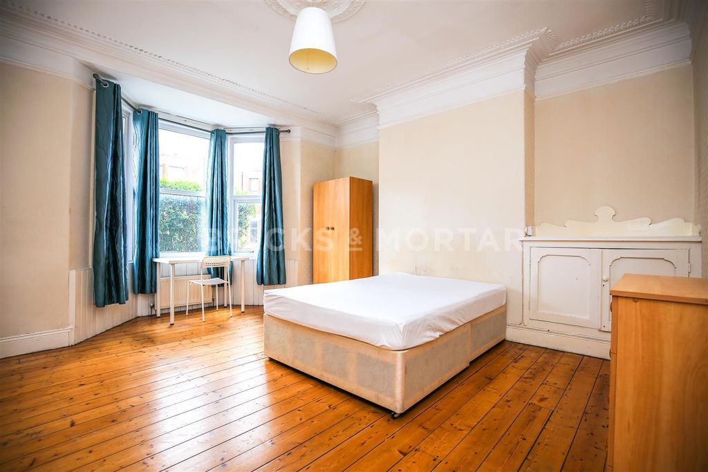 Property photo 3 of 5 Uo5J0Achq0i3BT7Owpggwq.Jpg