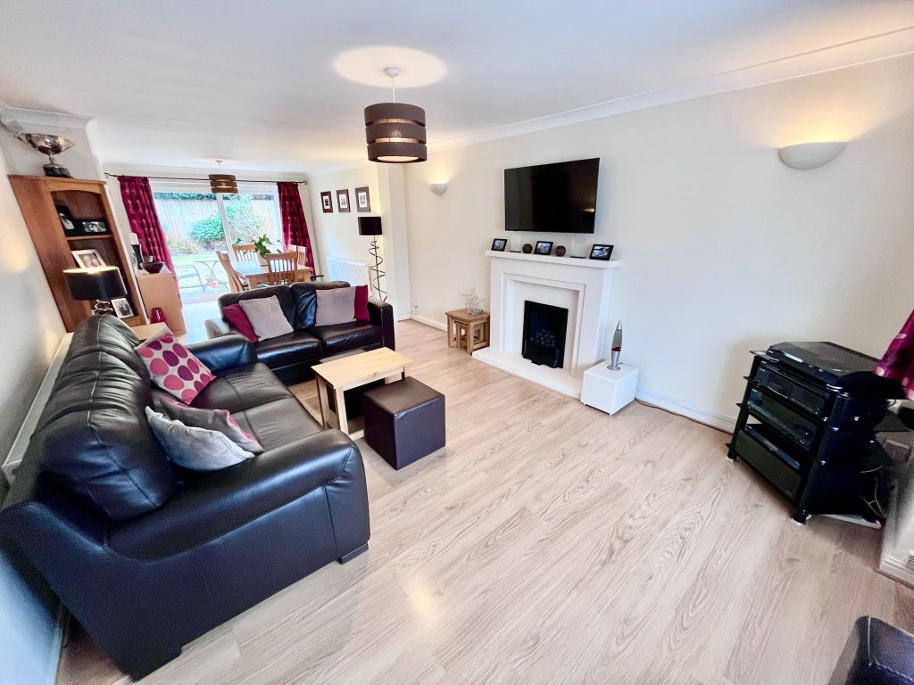 Property photo 2 of 30